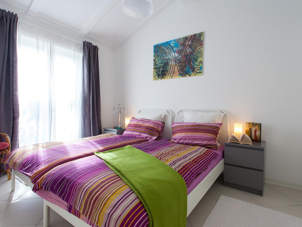 Sun Garden Premium Apartments 弗尔萨尔 外观 照片
